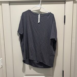 lululemon athletica Heathered Slate Gray Tee